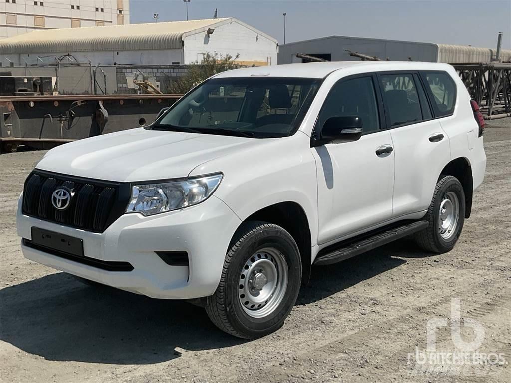 Toyota PRADO Pick up de caixa aberta