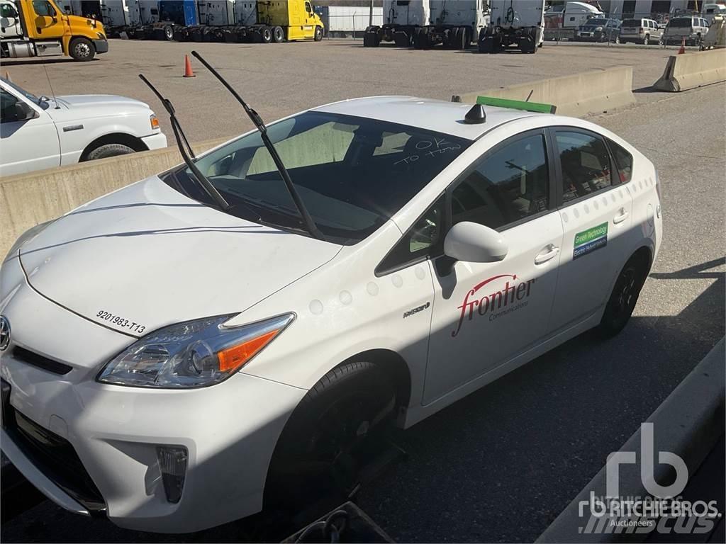 Toyota PRIUS Automóvel