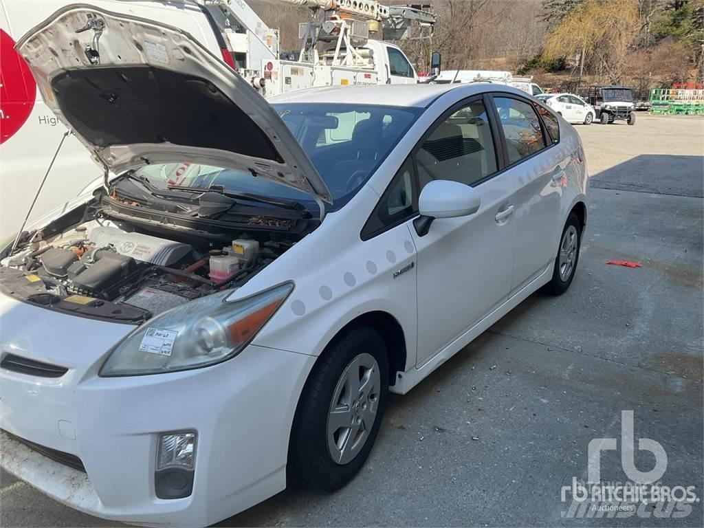 Toyota PRIUS Automóvel