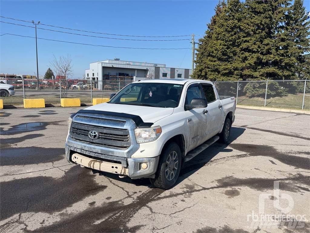 Toyota TUNDRA Pick up de caixa aberta