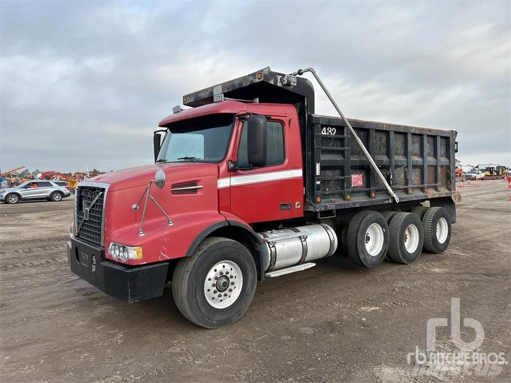 Volvo VHD Camiões basculantes