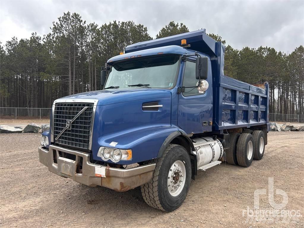 Volvo VND Camiões basculantes