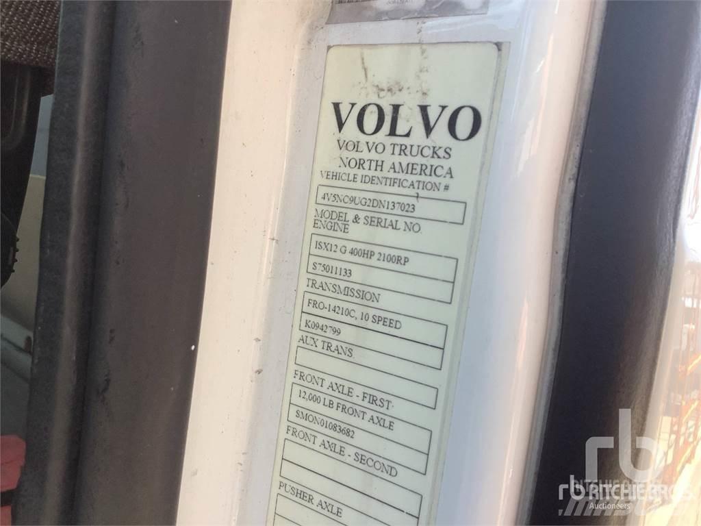Volvo VNL Cavalos Mecânicos