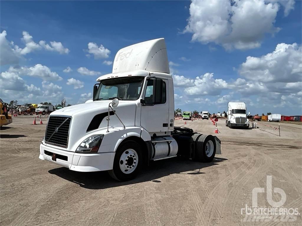 Volvo VNL300 Cavalos Mecânicos
