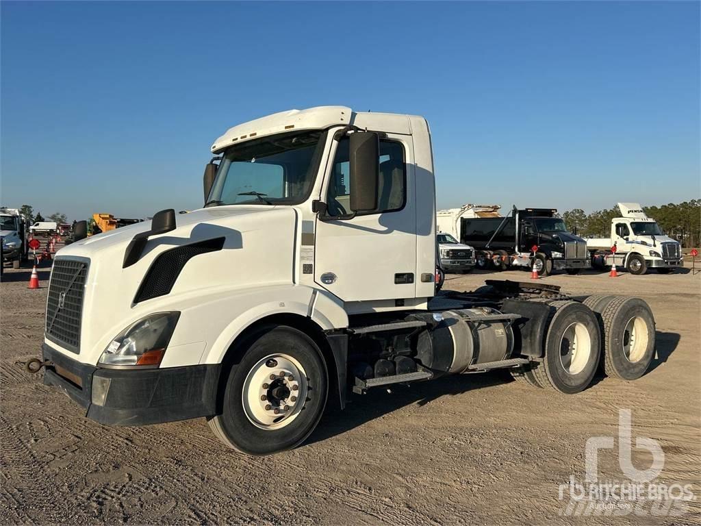 Volvo VNL300 Cavalos Mecânicos