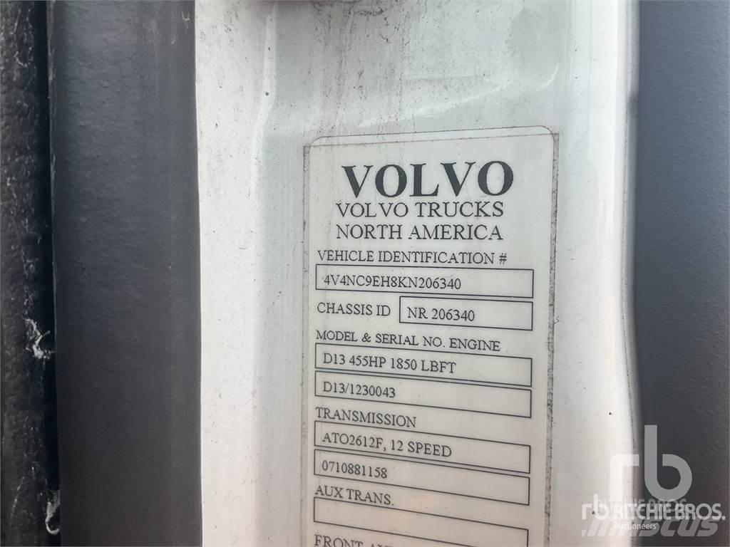 Volvo VNL760 Cavalos Mecânicos