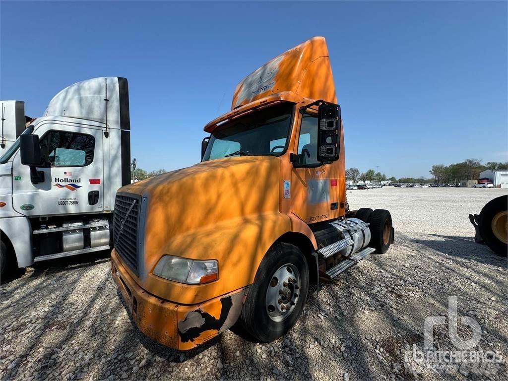 Volvo VNM Cavalos Mecânicos