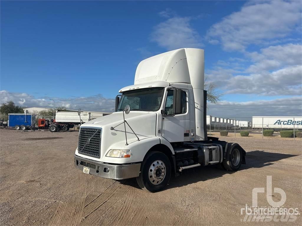 Volvo VNM Cavalos Mecânicos