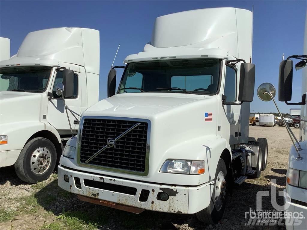 Volvo VNM Cavalos Mecânicos