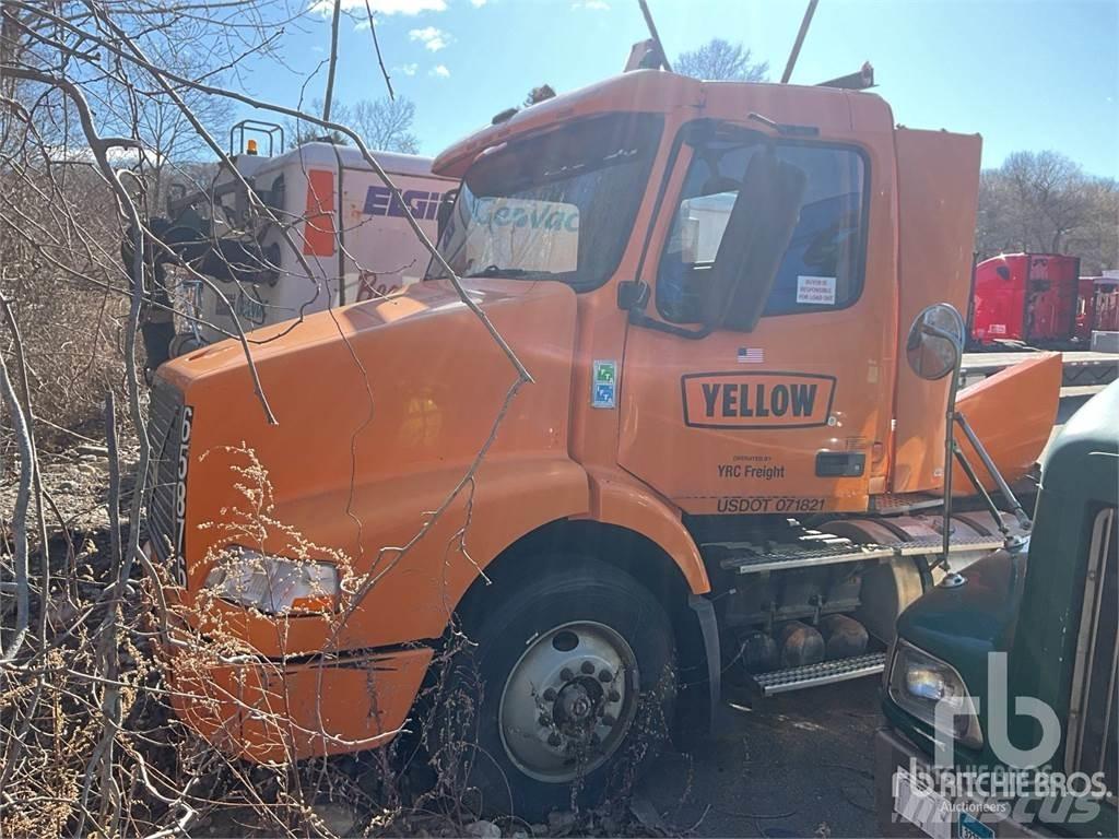 Volvo VNM Cavalos Mecânicos