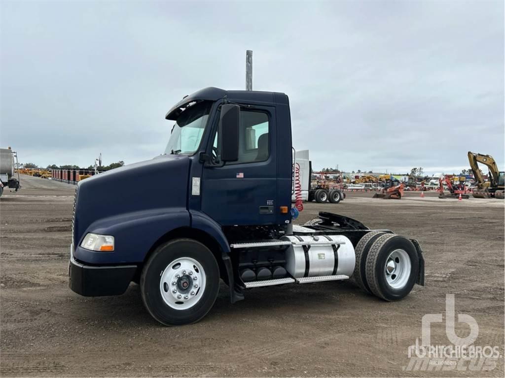 Volvo VNM200 Cavalos Mecânicos