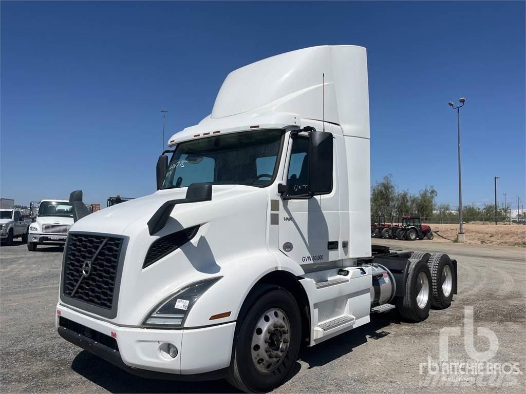 Volvo VNR300 Cavalos Mecânicos