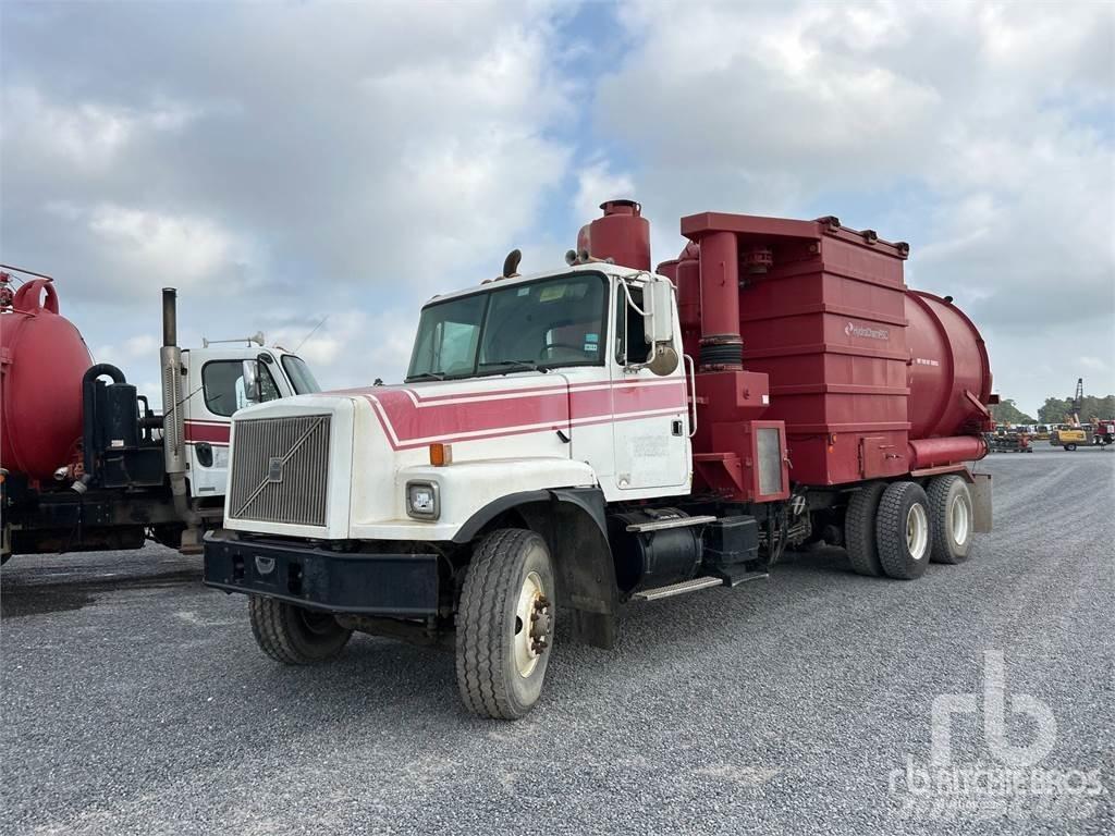 Volvo WG Camiões Aspiradores Combi