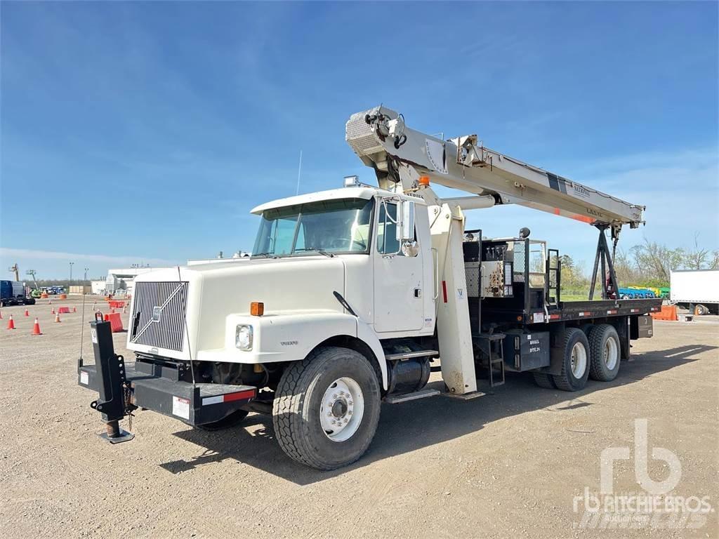 Volvo WG Camiões grua
