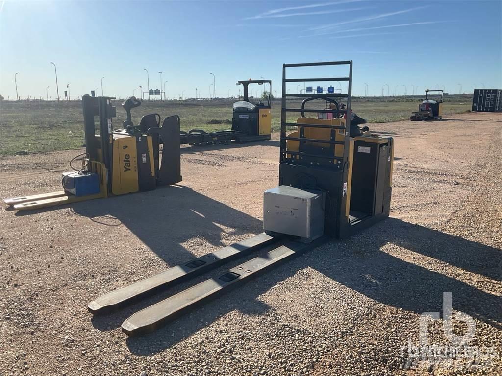 Yale MO20 Racks para paletes