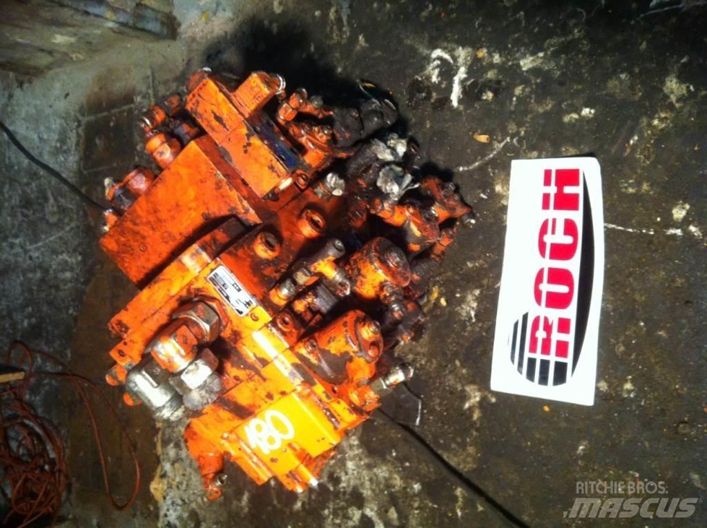 Linde 7564 VT8 - 7 SEKCYJNY Hidráulica