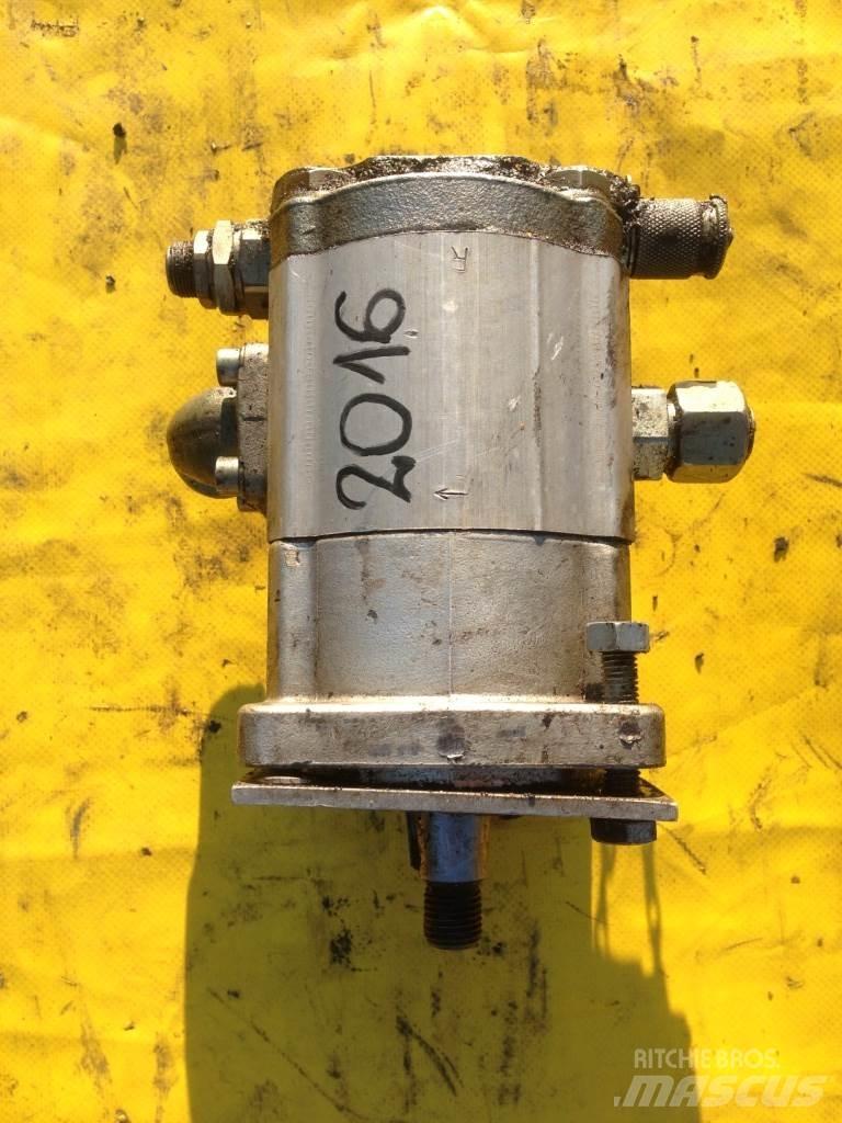 O&K 2460288L Hidráulica
