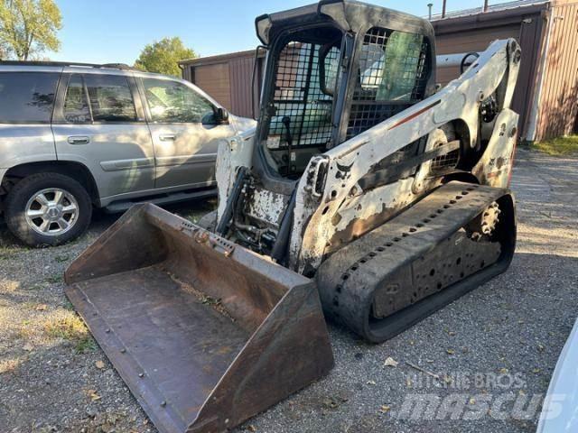 Bobcat T750 Carregadoras de lagartas