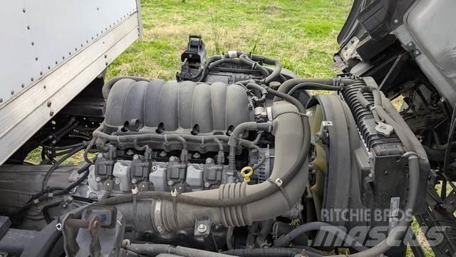 Chevrolet W4500 Caminhões de caixa fechada