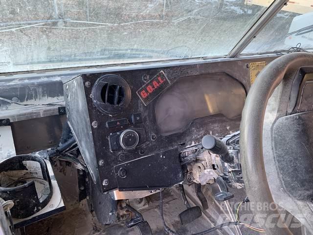 Ford E350 Caminhões de caixa fechada