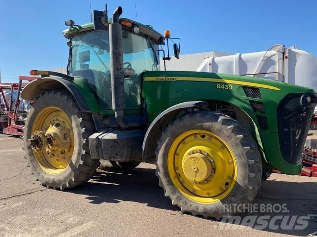 John Deere 8430 Tratores Agrícolas usados