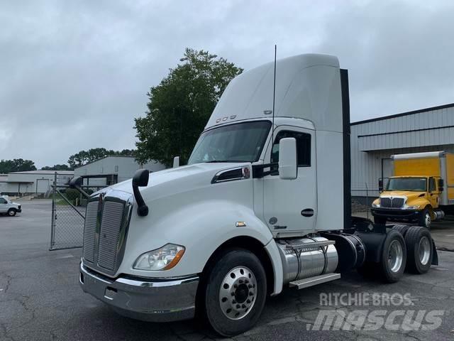 Kenworth T680 Cavalos Mecânicos