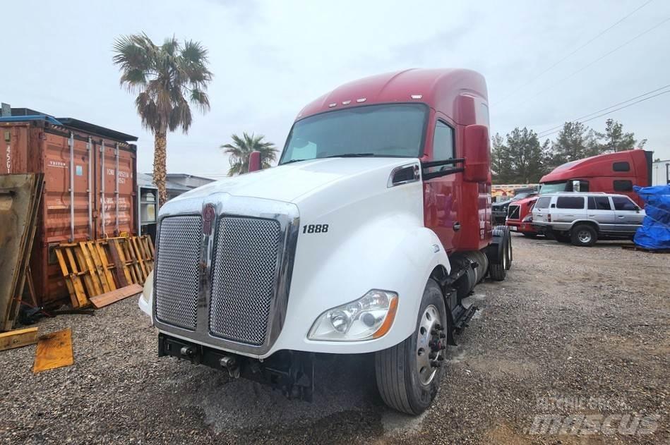 Kenworth T680 Cavalos Mecânicos
