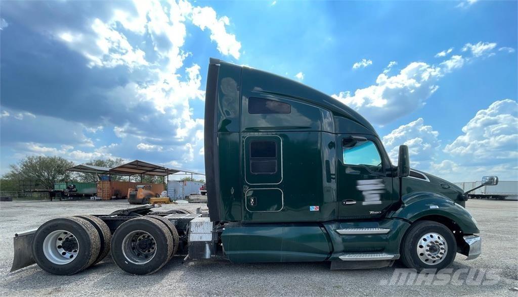 Kenworth T680 Cavalos Mecânicos