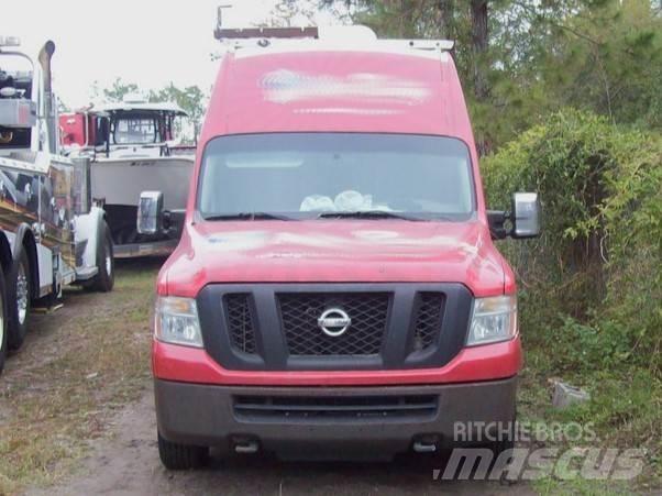 Nissan NV2500 Caixa fechada