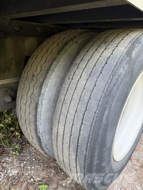 Utility VS2DX Reboques de caixa fechada