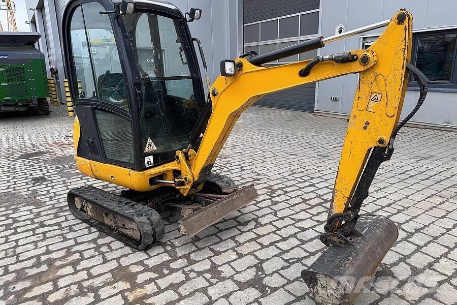 JCB 8018 CTS Miniescavadeiras