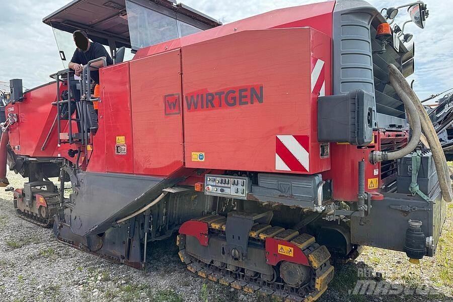 Wirtgen W 220 Moinhos de asfalto a frio
