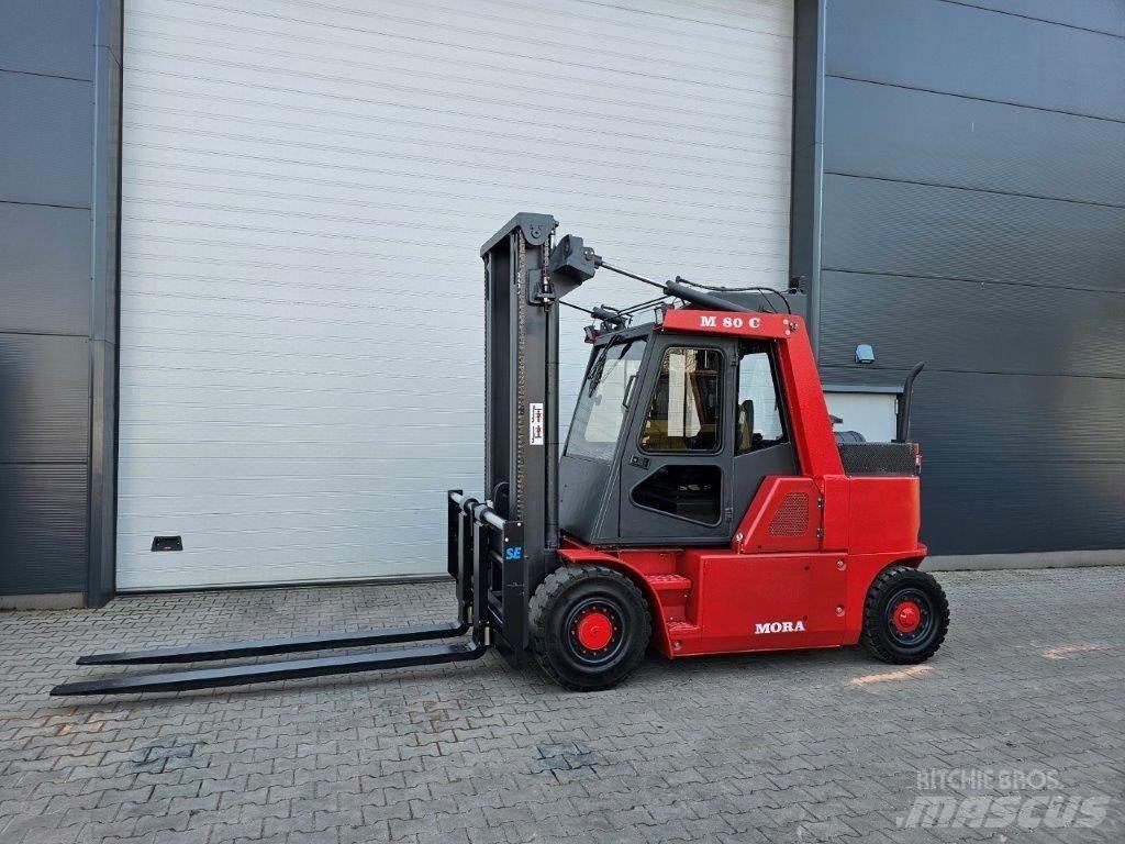 Mora M80C Empilhadores a gás