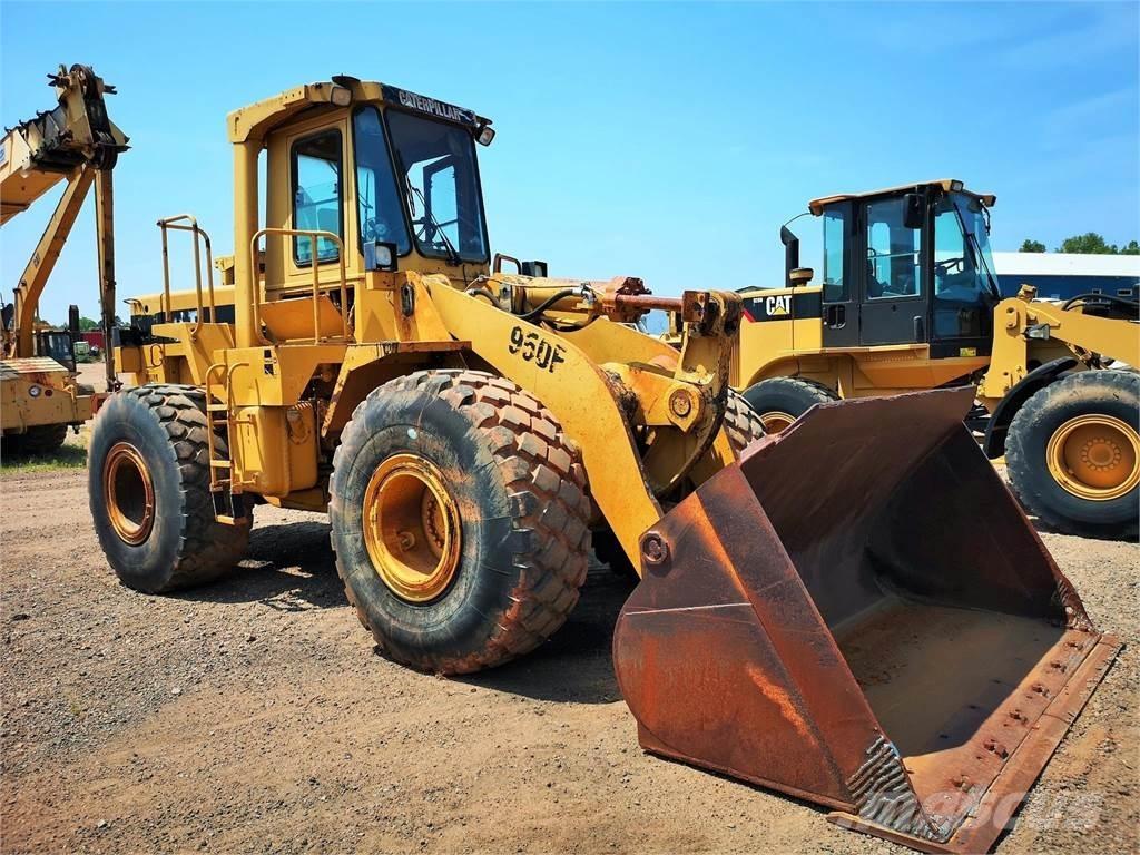 CAT 950F Carregadeiras de rodas