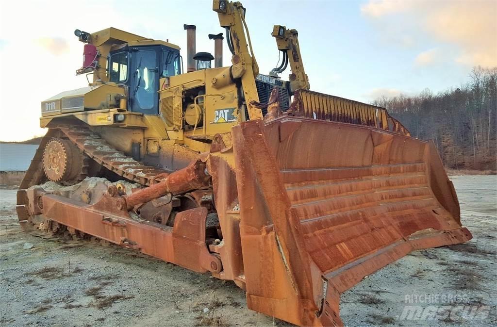 CAT D11R Dozers - Tratores rastos