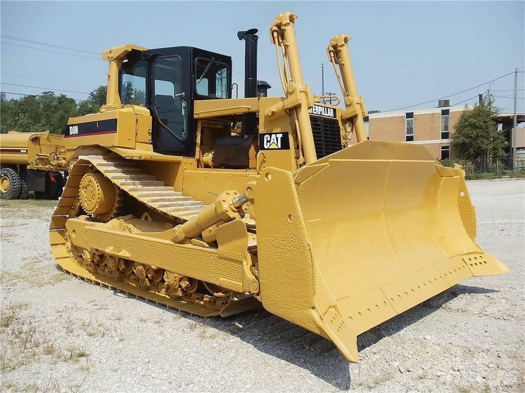 CAT D8N Dozers - Tratores rastos