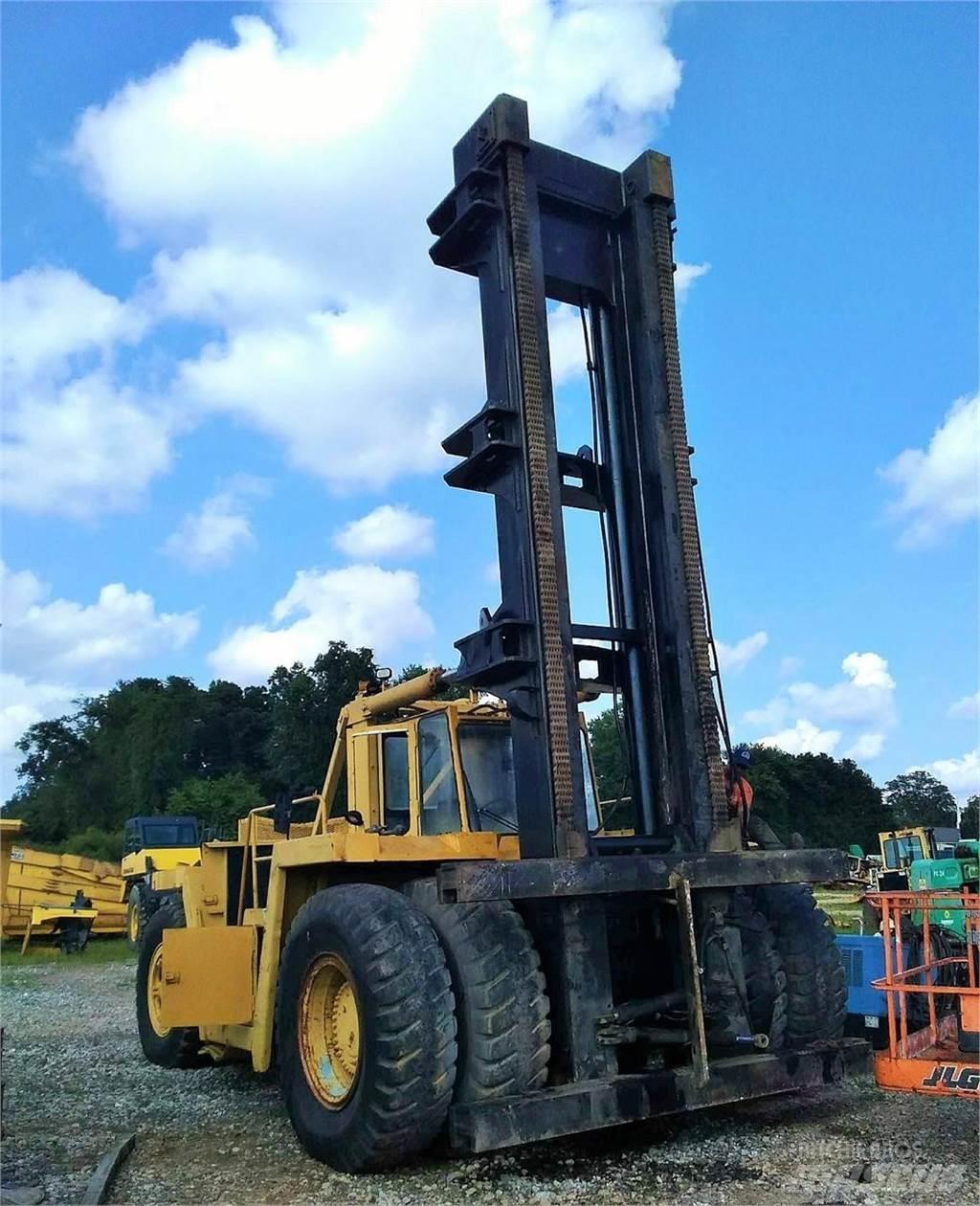 CAT V900 Empilhadores Diesel
