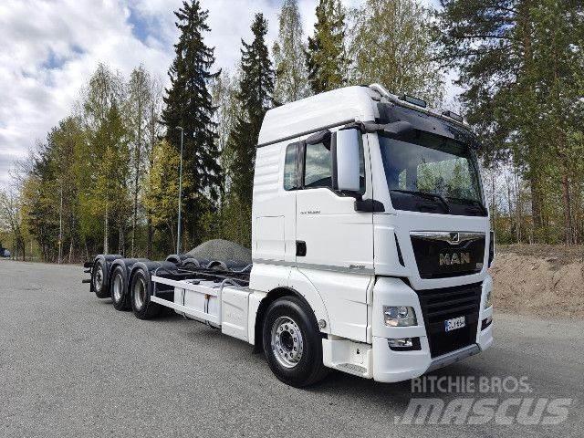 MAN TGX 35.580 Camiões de chassis e cabine