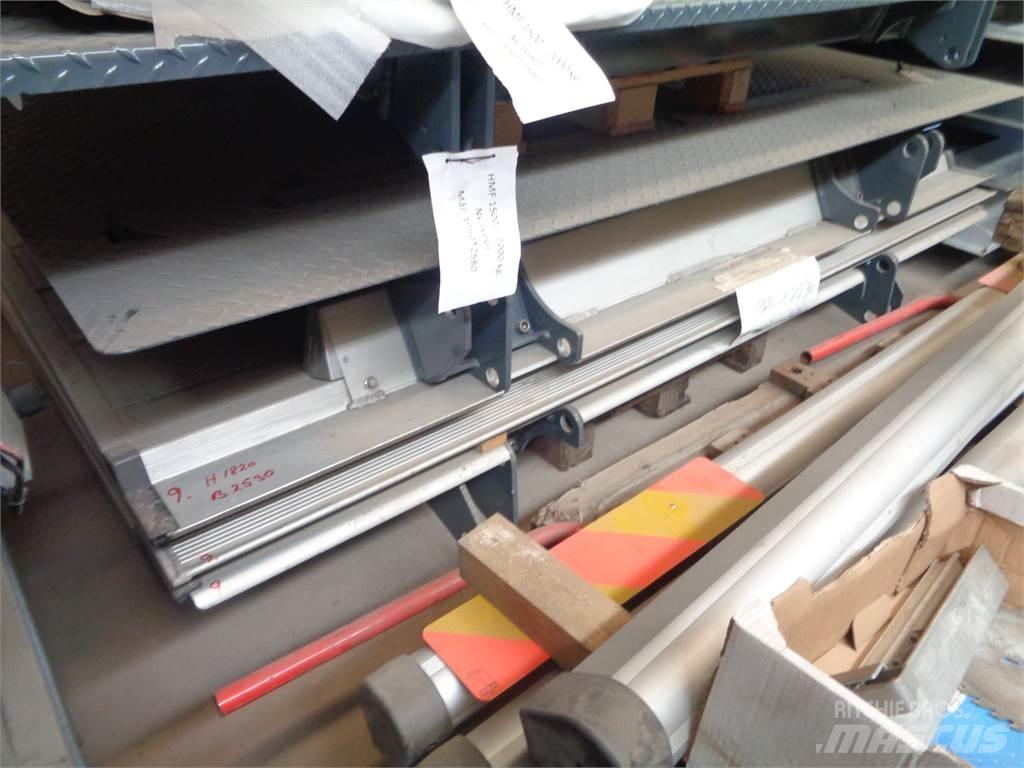 HMF Liftplader Outros