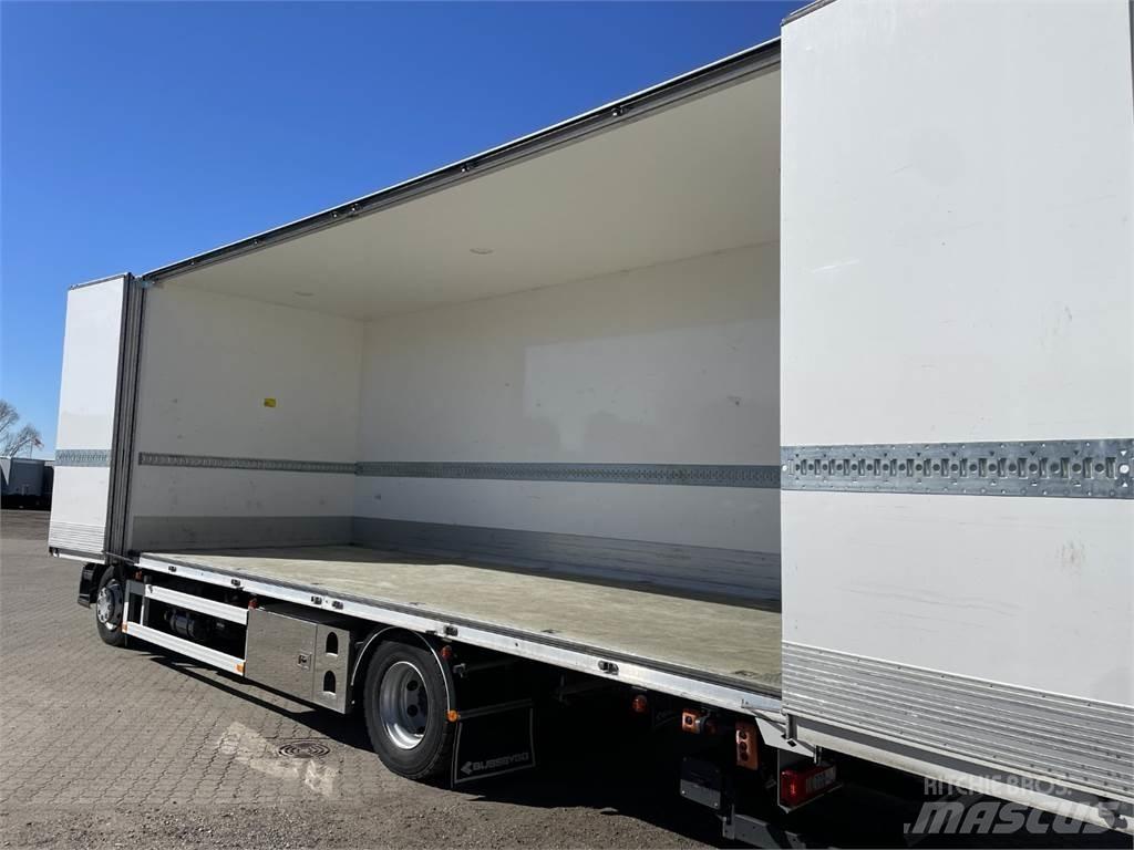 Renault D280 Premium Caminhões de caixa fechada