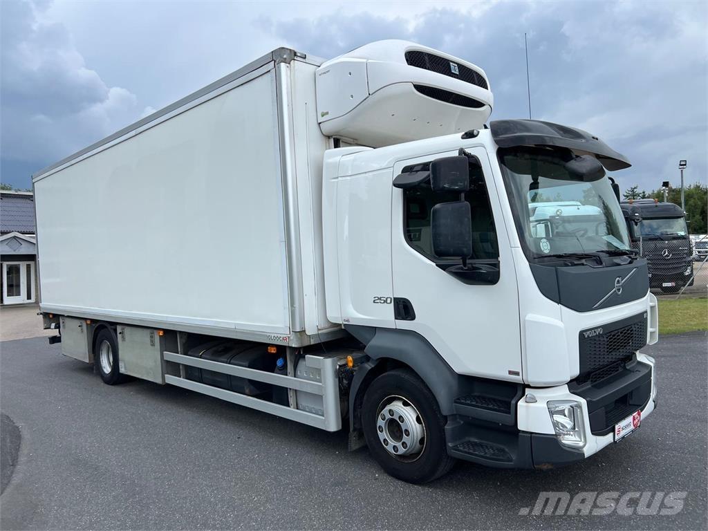 Volvo FL 250 16 ton Caminhões caixa temperatura controlada
