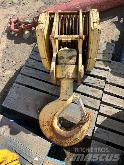Johnson  Peças e equipamento de gruas