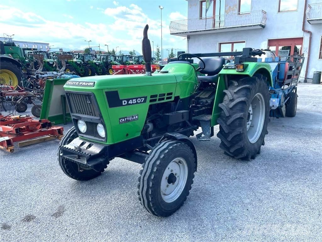 Deutz-Fahr D 45 07 Tratores Agrícolas usados