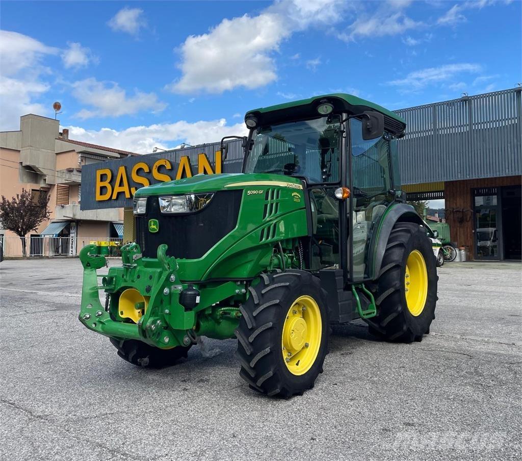 John Deere 5090 GF Tratores Agrícolas usados