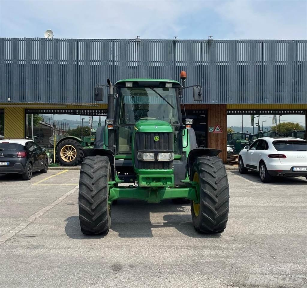 John Deere 6520 SE Tratores Agrícolas usados