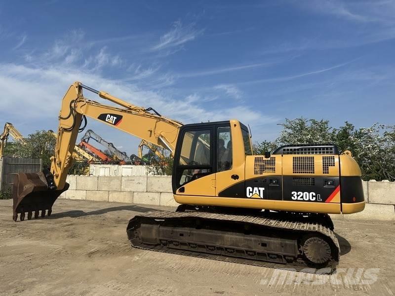 CAT 320 Escavadeiras de esteiras