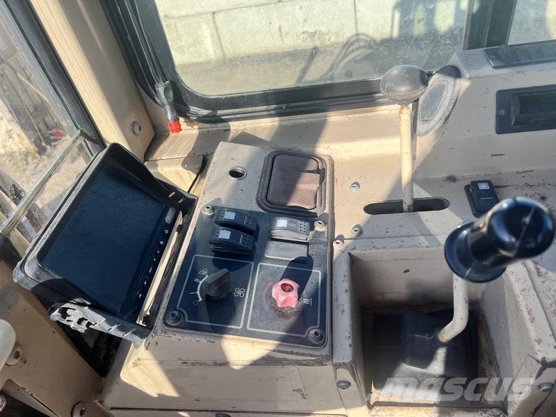 CAT 939 Construção - Outros
