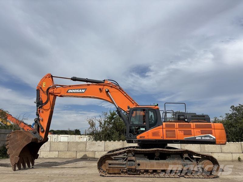 Doosan DX530LC-7 Escavadeiras de esteiras