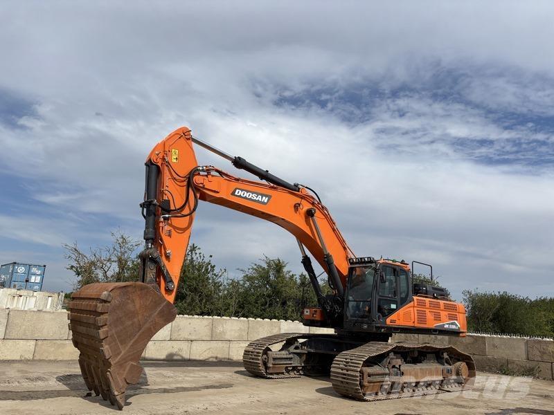 Doosan DX530LC-7 Escavadeiras de esteiras
