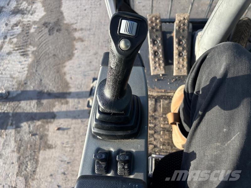 Fuchs MHL250 Movimentação cargas - Outros
